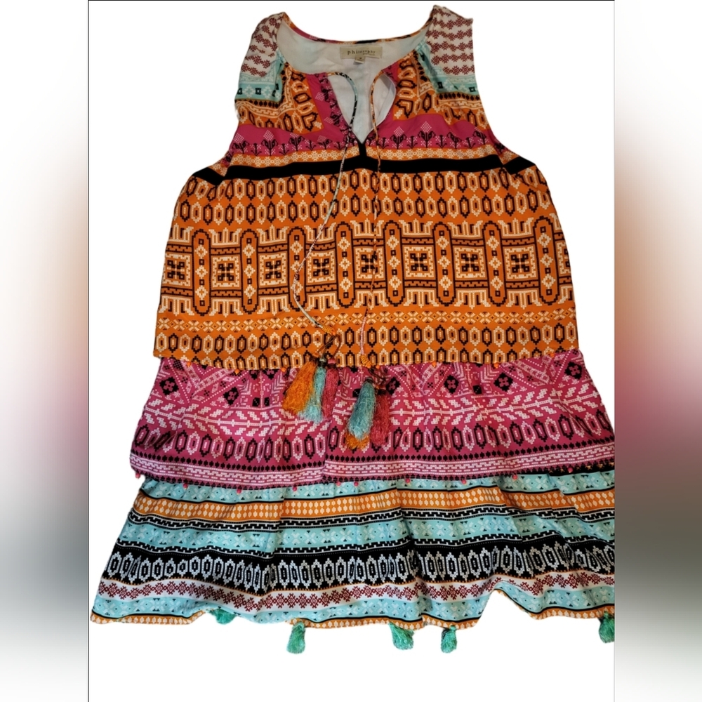 Colorful Sleeveless Patterned Dress - Picture 3 of 10